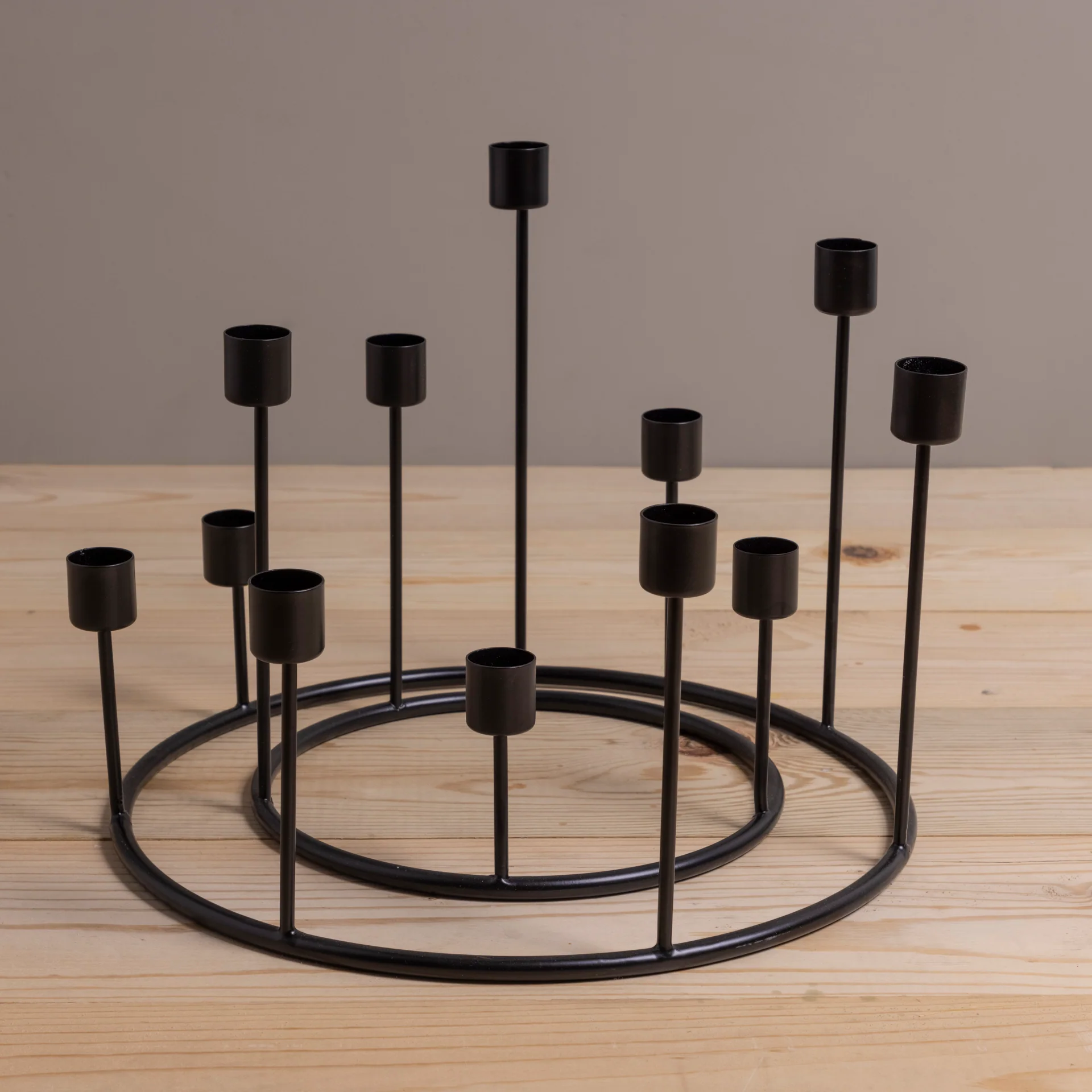 Kent Black Candlestick Wreath, Small - Image 4