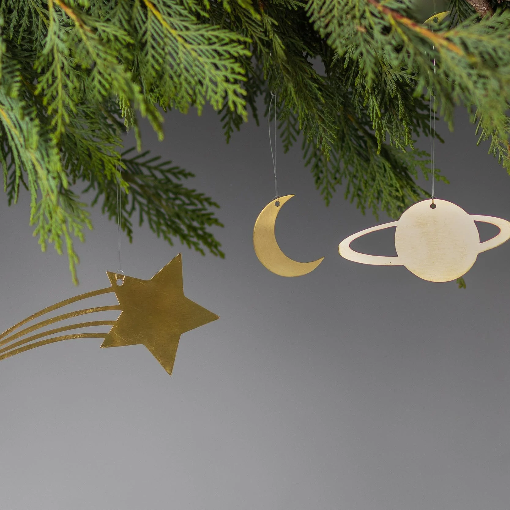 Gold Stencil Ornament, Saturn - Image 2
