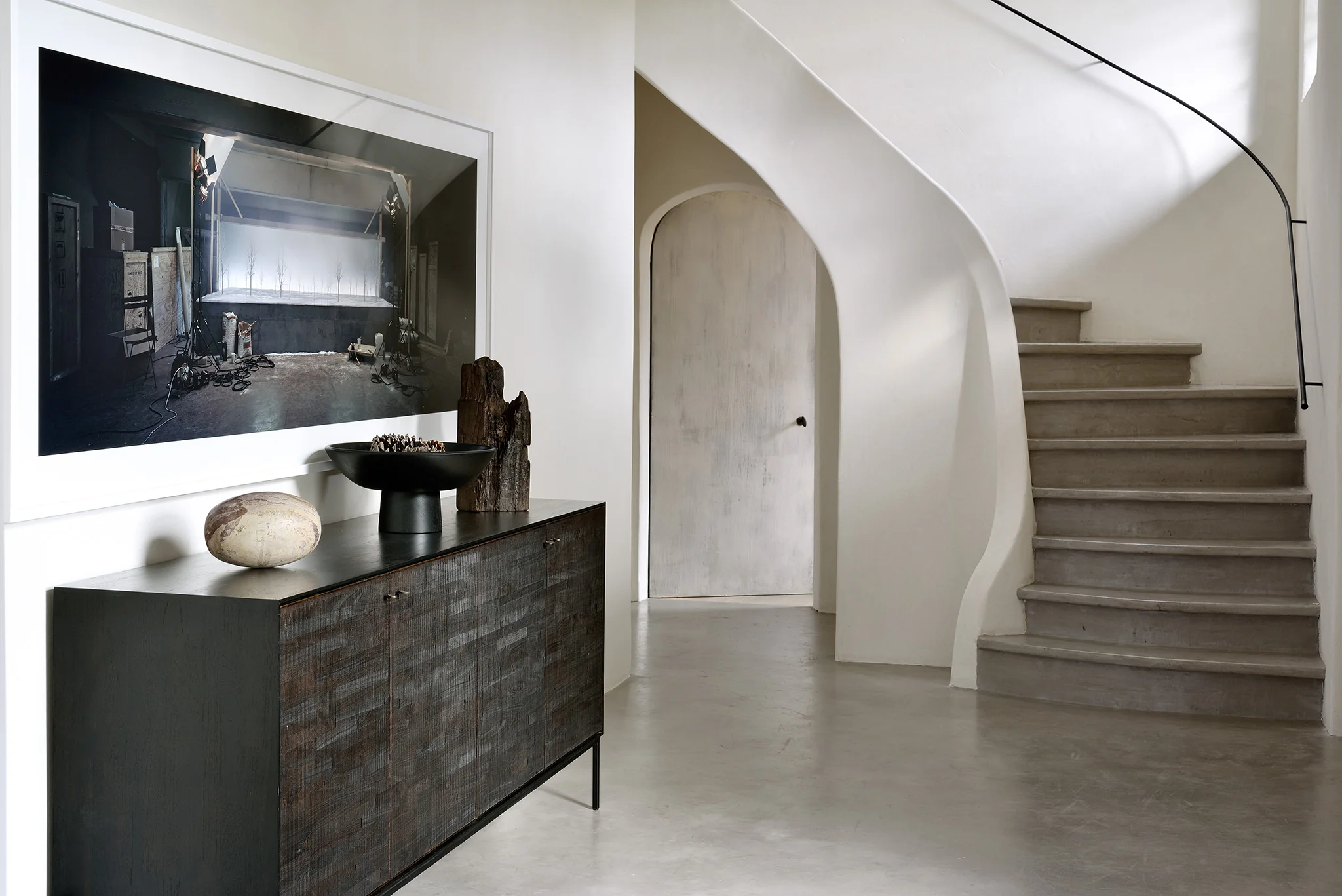 Grooves Sideboard, 4 Doors - Image 2