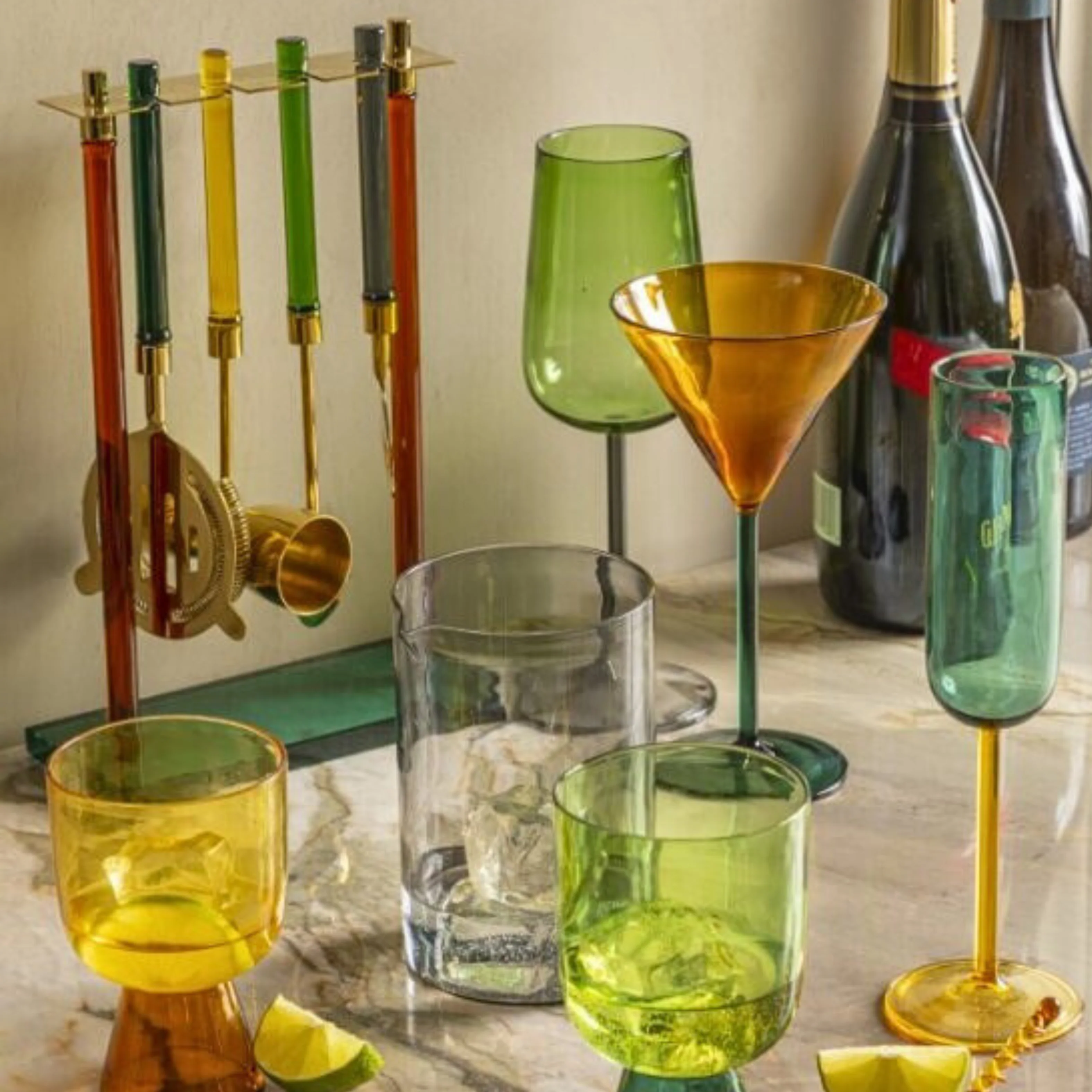 Niko Cocktail Stirring Carafe - Image 4