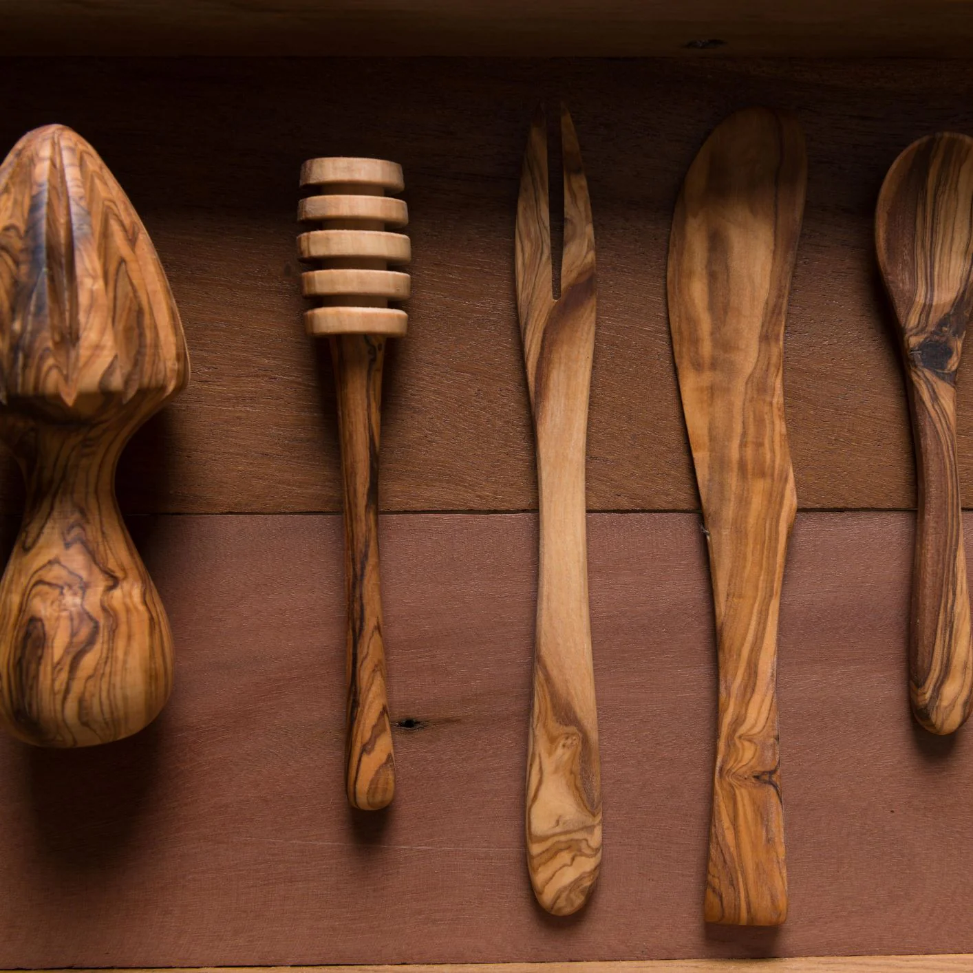 Olive Wood Citrus Press - Image 5