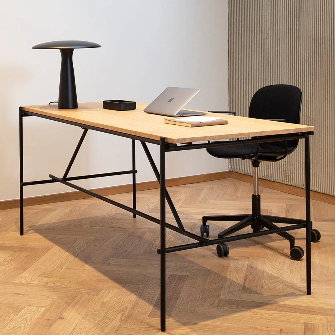 Oscar Solid Oak Desk, 55.5" - Image 2