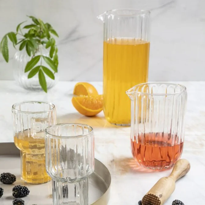 Shae Carafe - Image 4