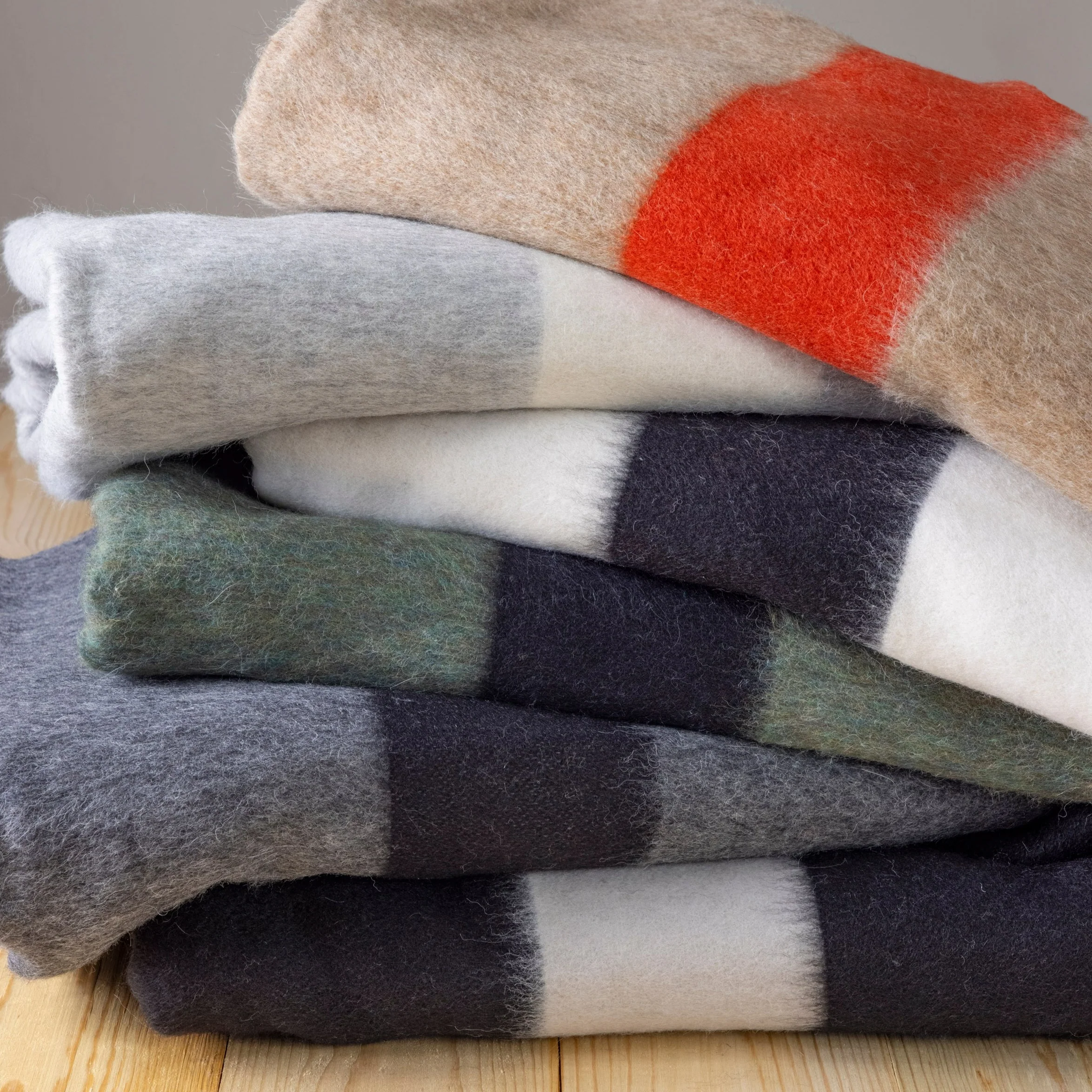 Siempre Blanket, Surplus with Black Stripe - Image 4