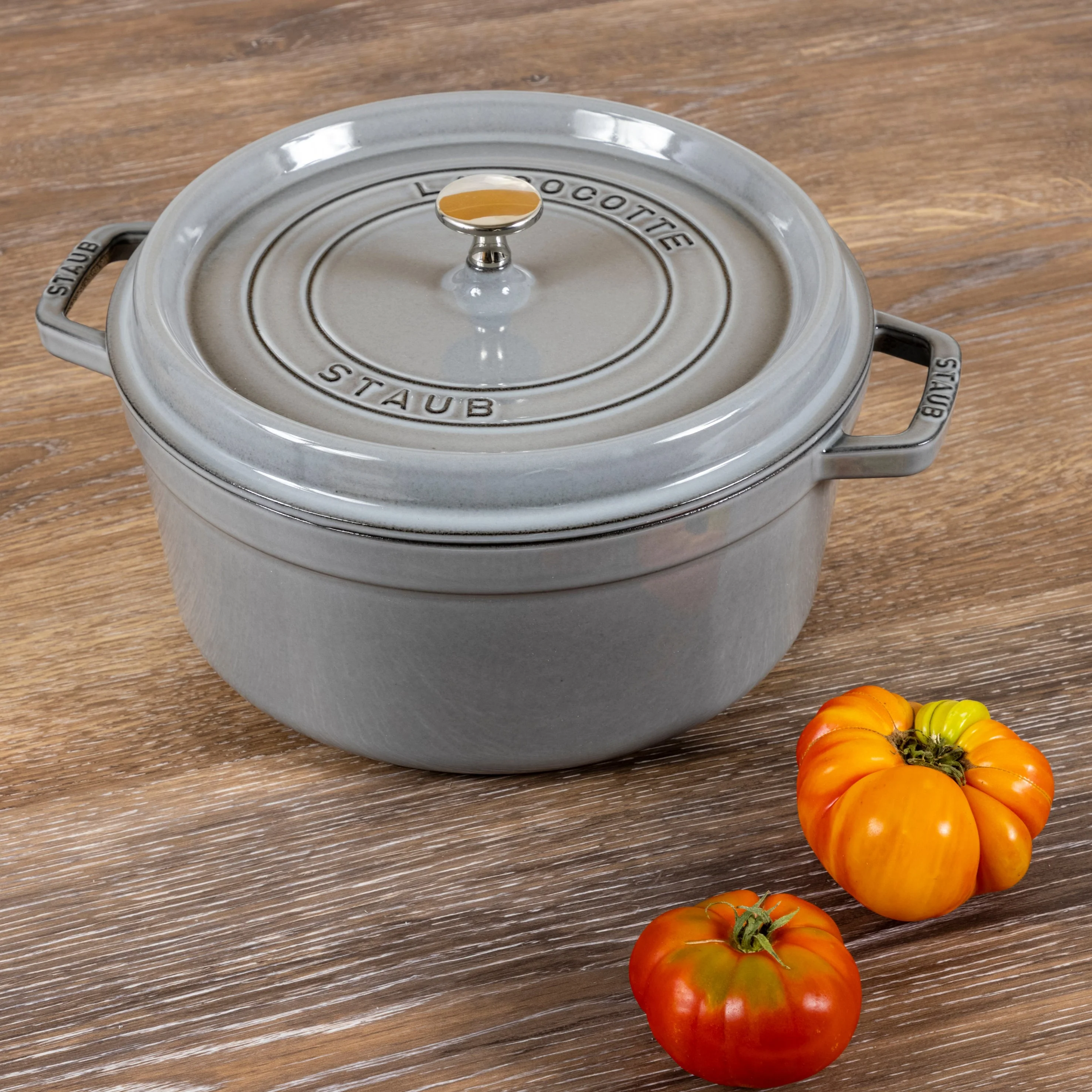 Staub Round Cocotte, 5.5qt, Graphite Grey - Image 7