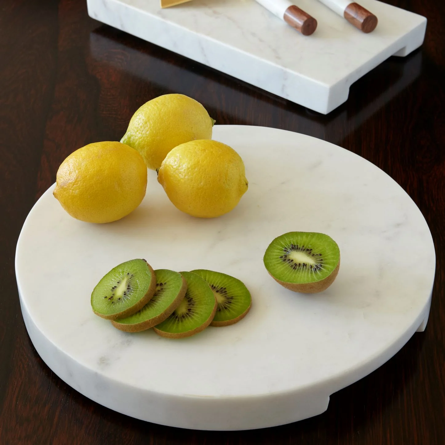 White Marble Thick Round Board with Handle Grooves - Image 3